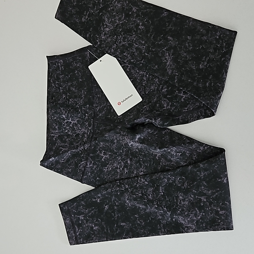Lululemon Wunder Train